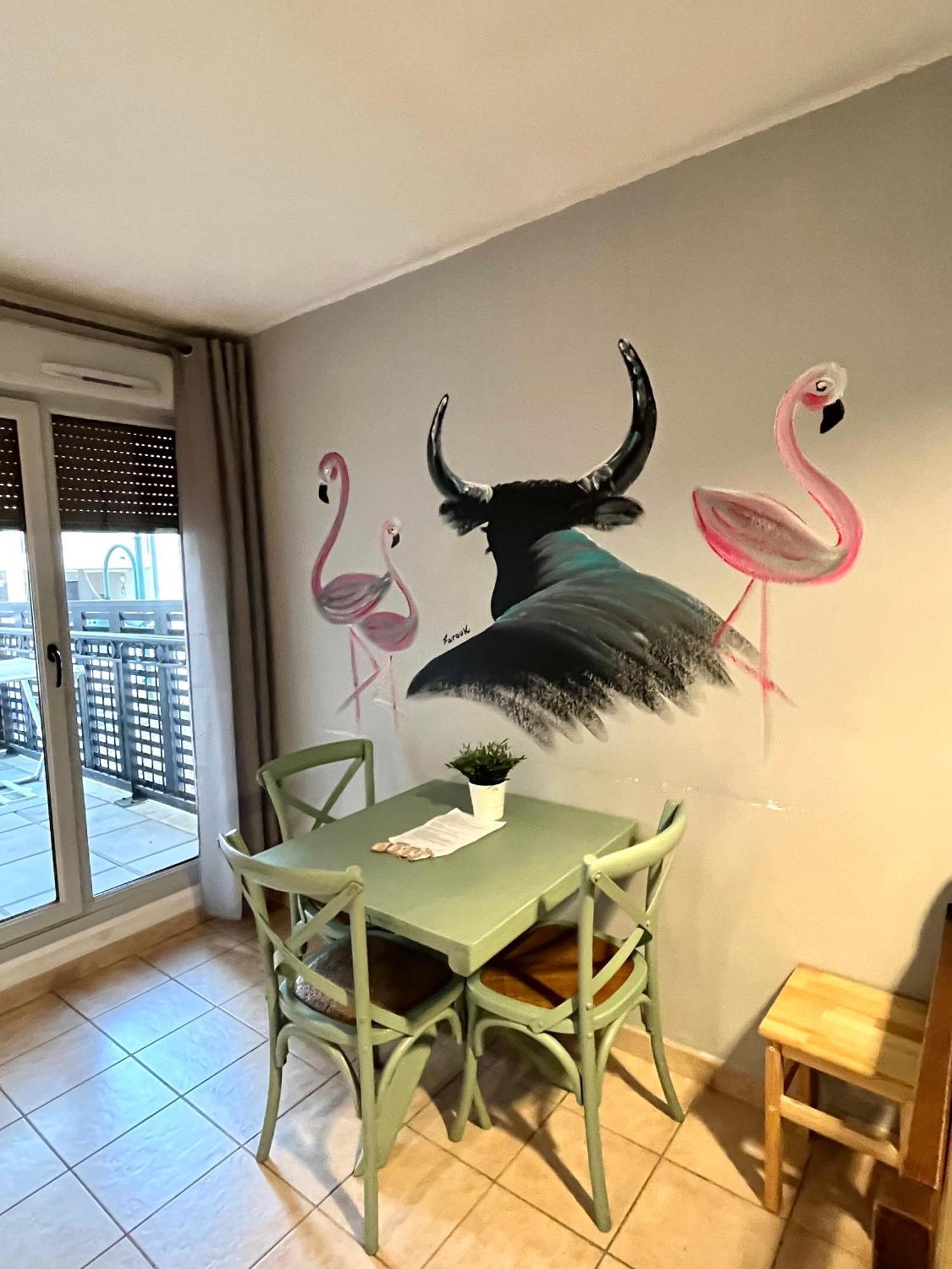 appartement résidence avec piscine très bien situé Uzès Esterno foto